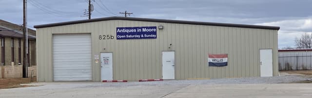 Antiques in Moore building - Click to enlarge